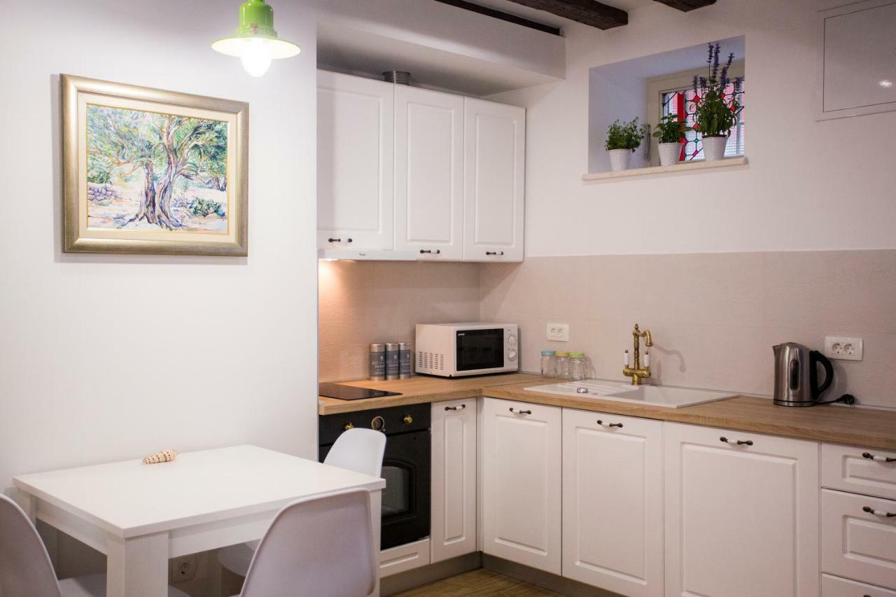 Studio Apartman Ana スプリト エクステリア 写真